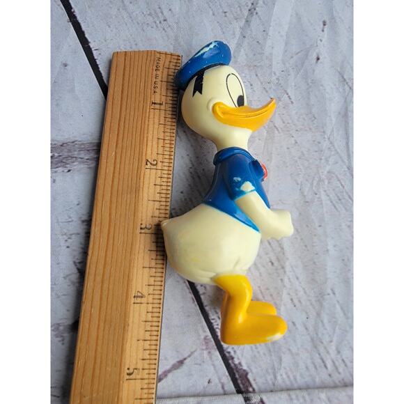 Vintage Disney Donald Duck Hard Plastic Figure Cake Topper Project Piece Read - Picture 7 of 7